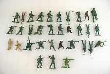 Lote de 33 soldados de brinquedo vintage masculinos do exército MPC plástico Hong Kong verde cinza bege comprar usado  Enviando para Brazil