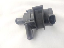 06h965561 pompa acqua usato  Rovigo