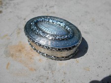 Ancienne boîte argent d'occasion  Baziège