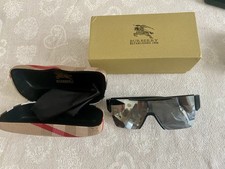 occhiali sole burberry usato  Novedrate