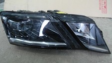 Używany, Reflektor Skoda Octavia III 5E1941016D Prawy reflektor Reflektor na sprzedaż  Wysyłka do Poland