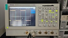 Tektronix tds5104b oscilloscop d'occasion  Saint-Cyr-sur-Loire