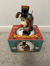 Gromit unleashed nutcracker for sale Gromit unleashed nutcracker for sale  BRISTOL