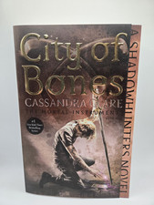 Usado, City of Bones By Cassandra Clare - Paperback  comprar usado  Enviando para Brazil