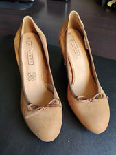 Escarpins marron clair d'occasion  Warmeriville