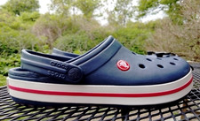 NOVO CROCS Crocband Unissex Sapato Slip-on Azul Marinho com Vermelho Branco 6 M/8W EUA Patriótico comprar usado  Enviando para Brazil