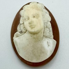 Cammeo figura femminile usato  Siena