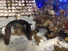 Presepe artigianale 61x30x31 usato  Melzo