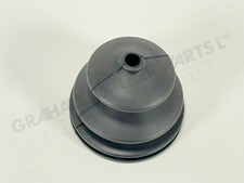Reliant 4687 grommet for sale  CHESTER