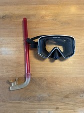 Snorkelling mask flippers for sale  FARNHAM