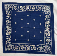 Bandana de algodão vintage floral azul elefante tronco 16" design muito raro comprar usado  Enviando para Brazil