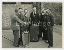 Usado, Morris Motors First Radiator Team MG e fotografia comercial vintage 1950 C3 comprar usado  Enviando para Brazil