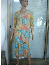 Ensemble fleurie tunique d'occasion  Villeneuve-Loubet