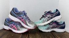 Pairs asics woman for sale  Otego