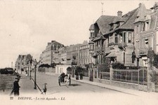 Cpa anime 1924 d'occasion  Nîmes