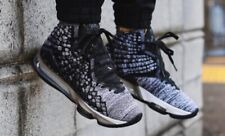 Nike lebron xvii usato  Zugliano