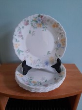 Ensemble assiettes dessert d'occasion  Maintenon