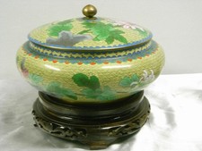 Pot couvert bonbonnière d'occasion  Équeurdreville-Hainneville