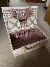 Wicker picnic hamper for sale  HEMEL HEMPSTEAD