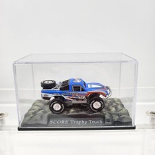 Toy Zone Mini Machines Score Trophy Truck #28 Azul com Vitrine de Acrílico 1/64, usado comprar usado  Enviando para Brazil