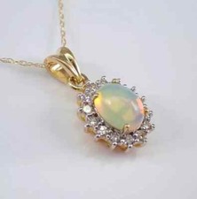 Pingente de halo de opala de fogo genuíno corte oval 2 quilates folheado a ouro amarelo 14K corrente livre comprar usado  Enviando para Brazil