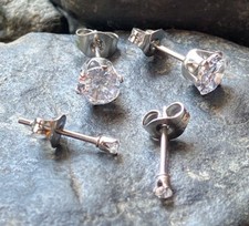 Pair hypoallergenic earrings for sale  Valley