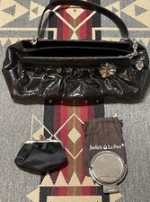 Bolsa Judith Leiber preta esmalte lagarto floral art déco espelho anos 80 T24 comprar usado  Enviando para Brazil