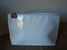 Pochette toilette chanel d'occasion  Montluçon