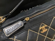 Borsa chanel matelasse usato Borsa chanel matelasse usato  Spedire a Italy