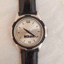 Usado, Relógio de pulso analógico Nikon pulseira de couro ESP aço inoxidável traseira montada no Canadá comprar usado  Enviando para Brazil