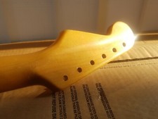 Fender stratocaster acero usato Fender stratocaster acero usato  Spedire a Italy