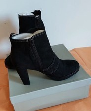 Bottines daim noir d'occasion  Saint-Maximin-la-Sainte-Baume