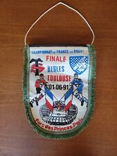 Rare grand fanion d'occasion  Toulouse-