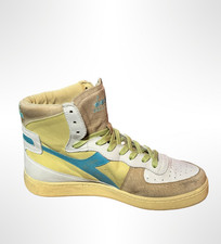 Sneakers alte unisex usato  Vimodrone