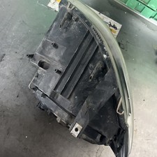 Faro anteriore sinistro usato  Militello in Val di Catania
