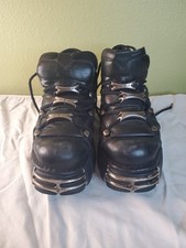 New rock boots d'occasion  Expédié en Belgium