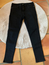 Pantalon noir tissu d'occasion  Saint-Julien-de-Peyrolas