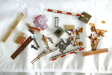 Various accessories miniature d'occasion  Expédié en Belgium
