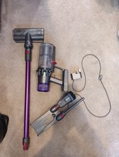 Dyson v10 vacuum. for sale  COLINTRAIVE