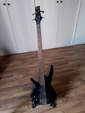 Bass elettrico attivo usato  Roma