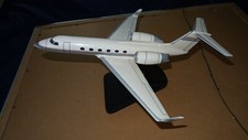 MODELOS BRAVO DELTA na caixa Gulfstream III avião a jato particular em suporte feito à mão MADEIRA comprar usado  Enviando para Brazil