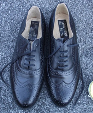 Grosvenor black mens for sale  FLEET