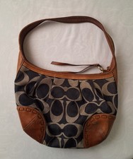 Coach 12748 ergo for sale  Tinnie