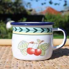 Tasse tôle émaillée d'occasion  Cerisy-la-Salle