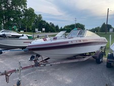 1992 four winns for sale  Benzonia