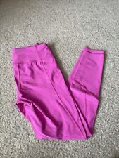 Usado, Leggings Victoria's Secret Feminina Esportiva VSX Total Knockout Tamanho Médio Rosa comprar usado  Enviando para Brazil
