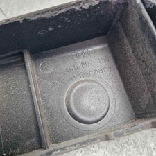 Staffa supporto centrale usato Staffa supporto centrale usato  Mineo