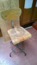 Chaise atelier vintage d'occasion  Saint-Fargeau-Ponthierry