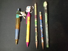 Lot crayons pokémon d'occasion  Saint-Gilles-Croix-de-Vie
