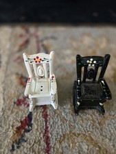 Cadeira de balanço vintage antiga de ferro fundido sal e pimenta shakers pintada à mão Japão, usado comprar usado  Enviando para Brazil